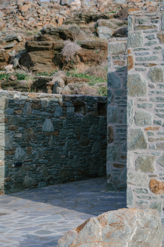 pluche74 witte kubussen op de egeïsche zee 39(1)