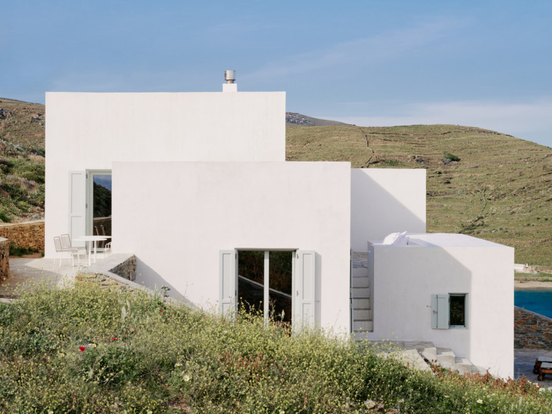 pluche74 witte kubussen op de egeïsche 4