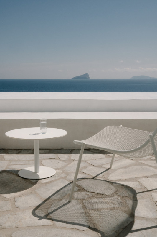 pluche74 witte kubussen op de egeïsche 7