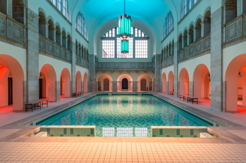 01 berlinlocationplush741