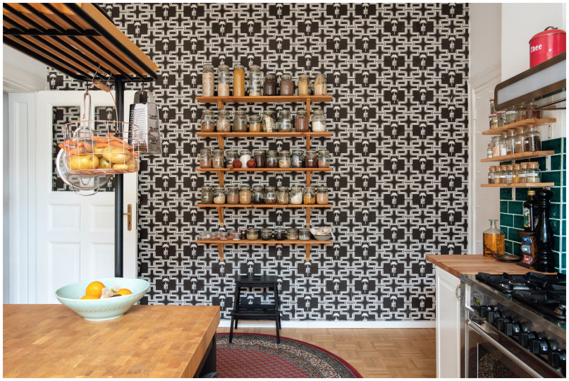 385D0A68 A0D5 4915 A25C 2AEF044235EE