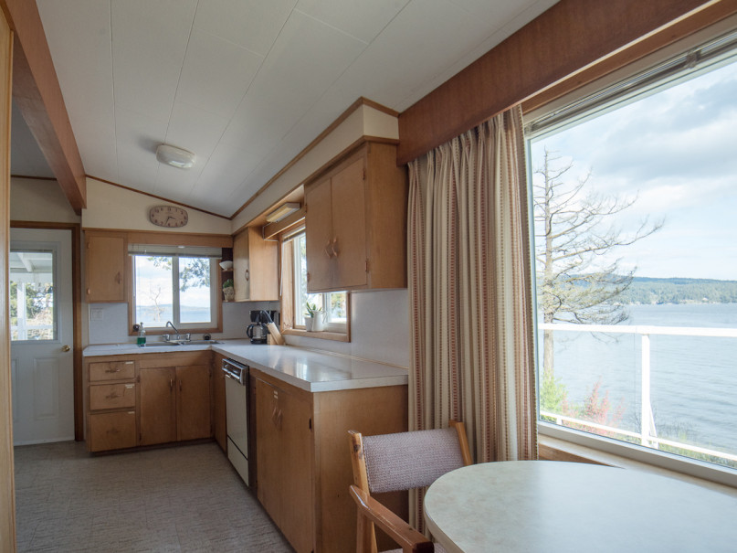 4857plush74 locatie film foto evenement vancouver island canada oceaan hut 8