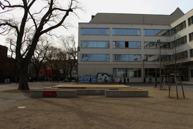 8540plush74 location scouting film photo event rental event space berlin university school17