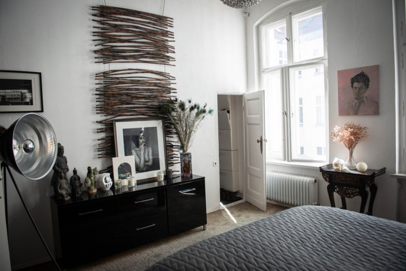 berlinolocaleplush745jpeg1