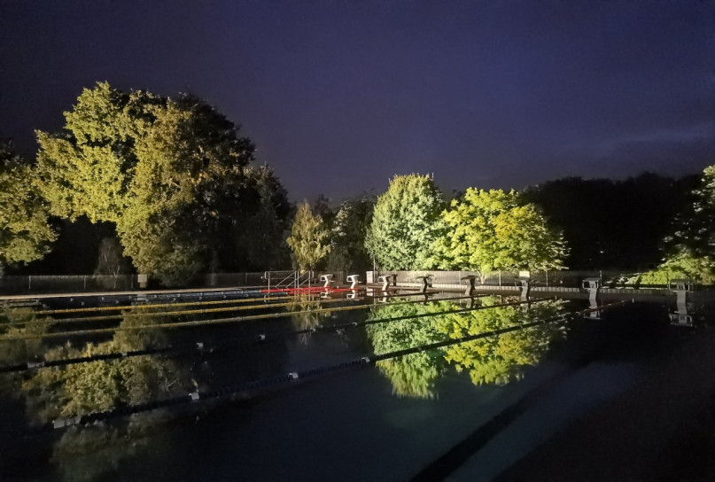 berlinlocationplush745jpeg14