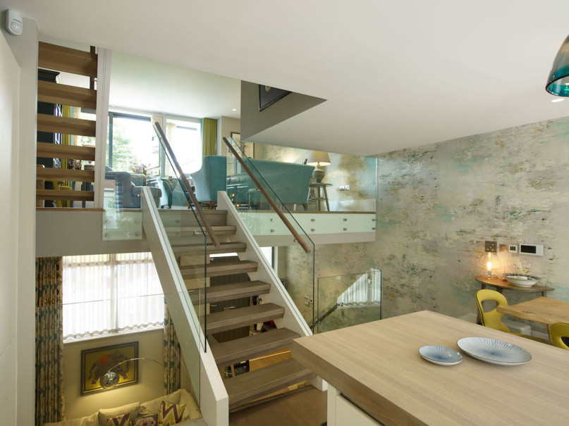 clapham silverstein plush74 località uk7