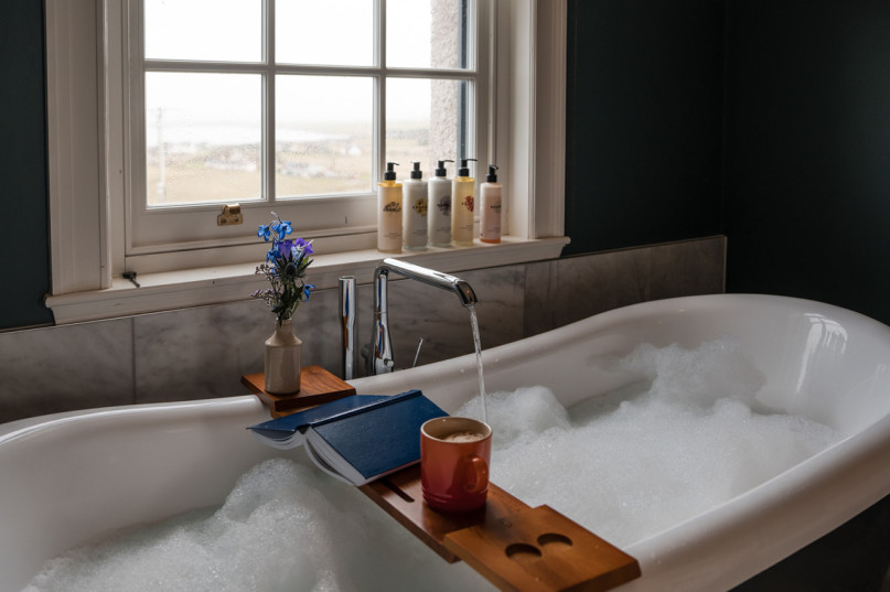 dwarwick bath