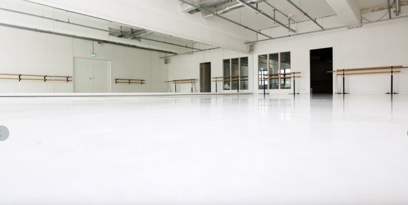 germania location segreta dancehall film riprese eventi berlino plush74 location 2