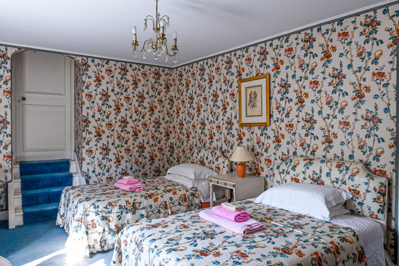 gg 1st floor bedroom beds