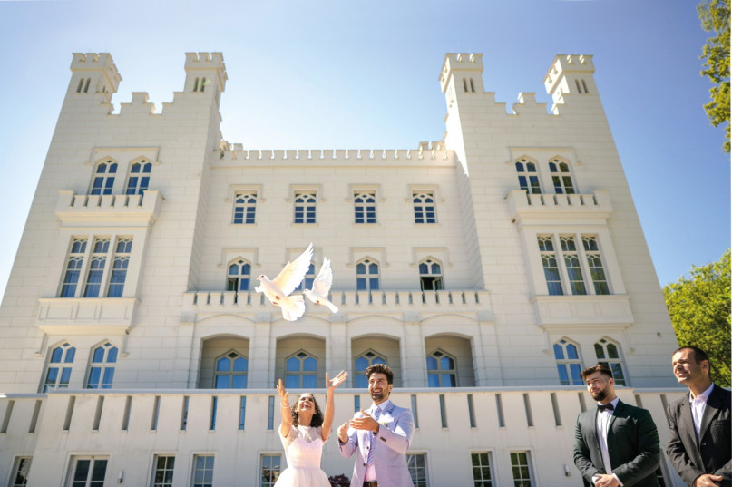hochzeit vor der burg hohenzollern