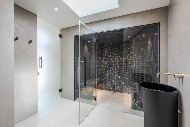 lux pool house new ph 2022 49