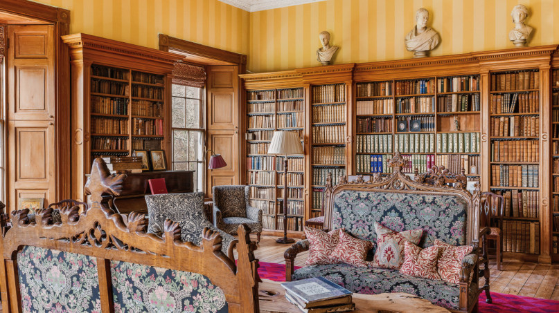 plush 74 birkhill castle 101411 25