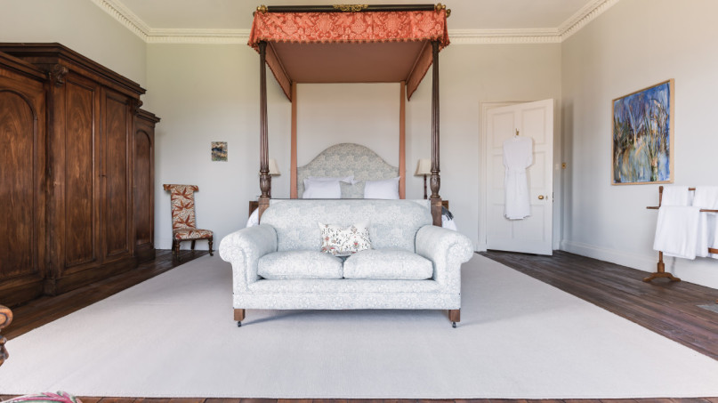 plush 74 birkhill castle 101411 49