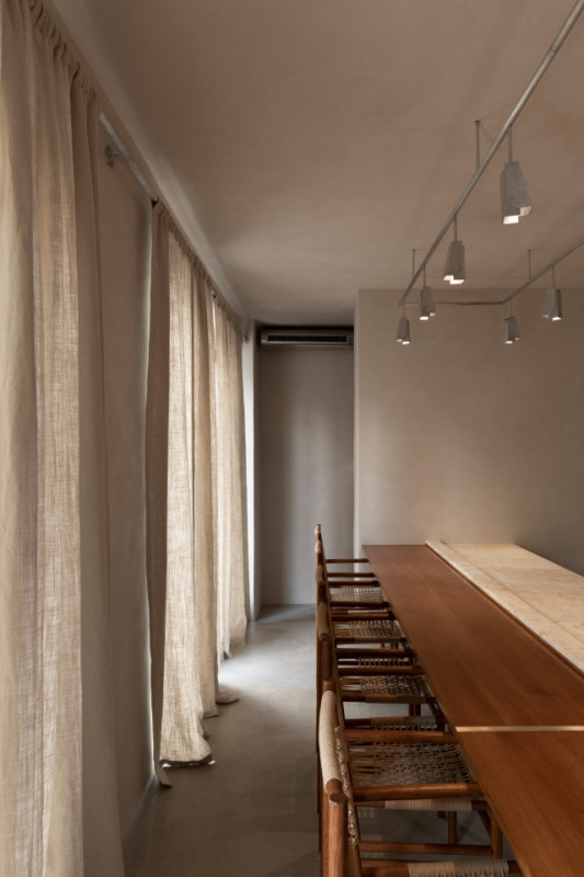 plush 74 restaurant ernst 105242 3