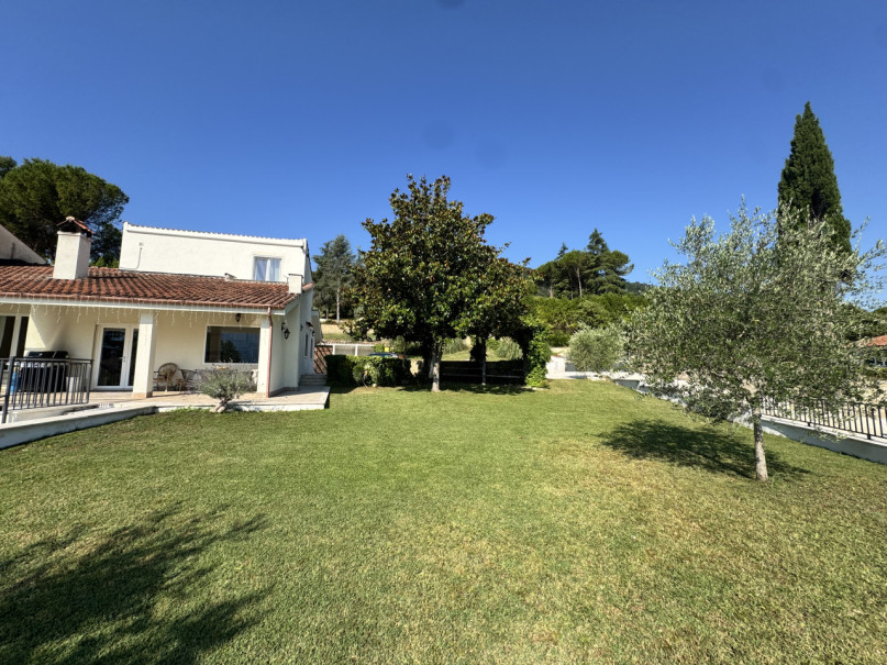 plush 74 rome hill villa 103612 16