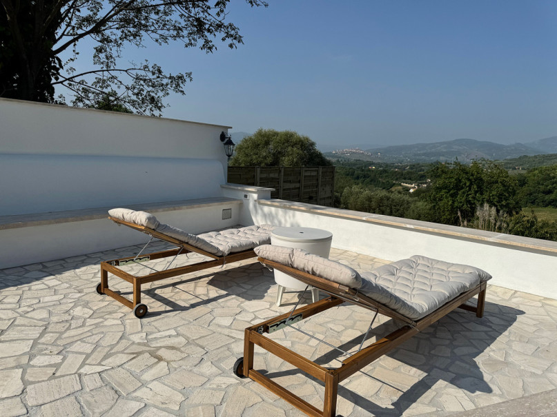 plush 74 rome hill villa 103612 8