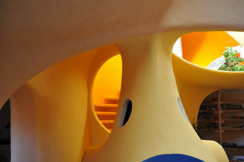 plush74 architecture funky rental location film photo event organic france berlin orange retro 2