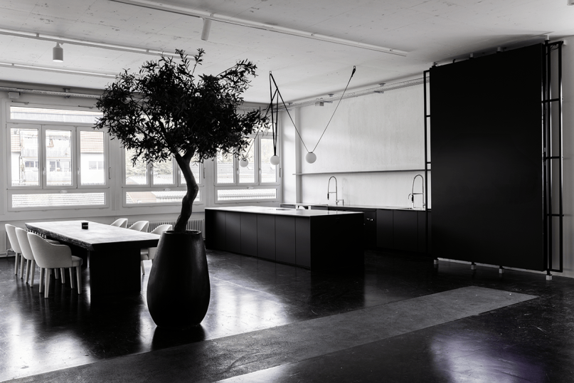 plush74 kunst galerie studio loft zürich 2