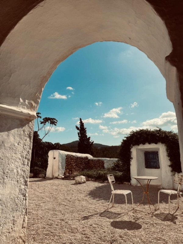 plush74 artist farmhouse ibiza 3