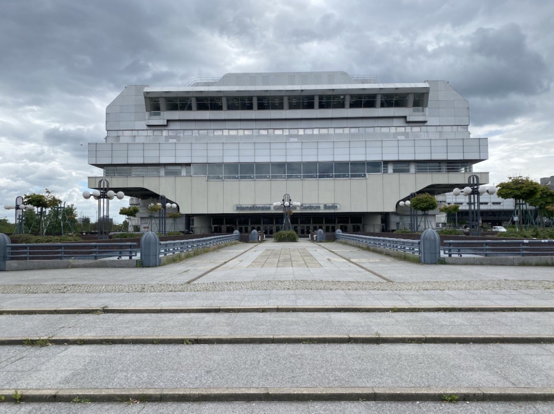 peluche74 berlino street scouting moderno shooting film agenzia fotografica 28