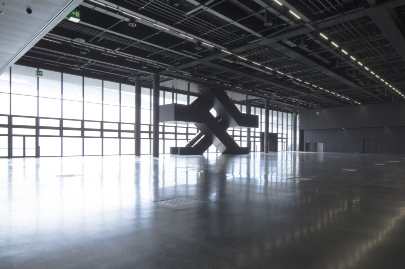 plush74 black fair venue basel 3