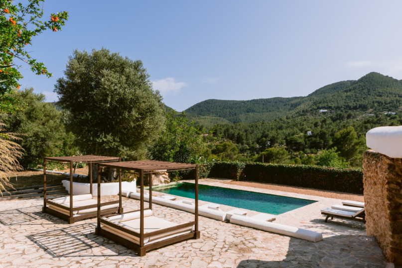 plush74 charmante ibiza pool villa 7