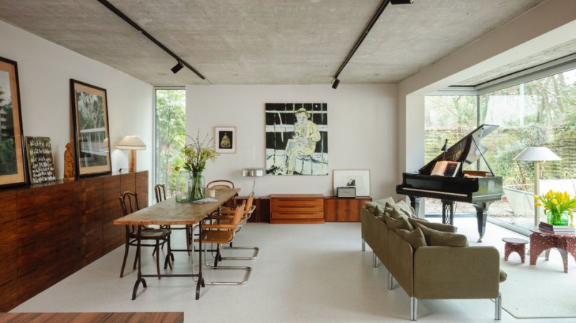plush74 cinematic mid century designer retreat with garden views 1