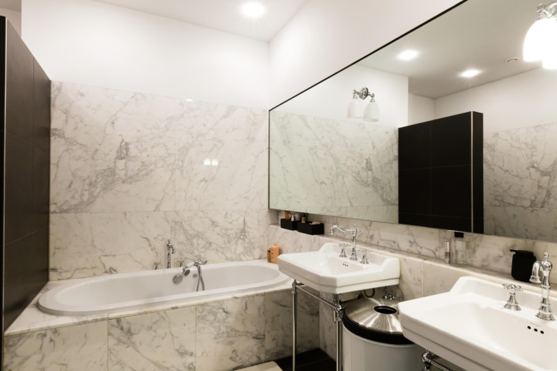 plush74 classic canal house amsterdam 2
