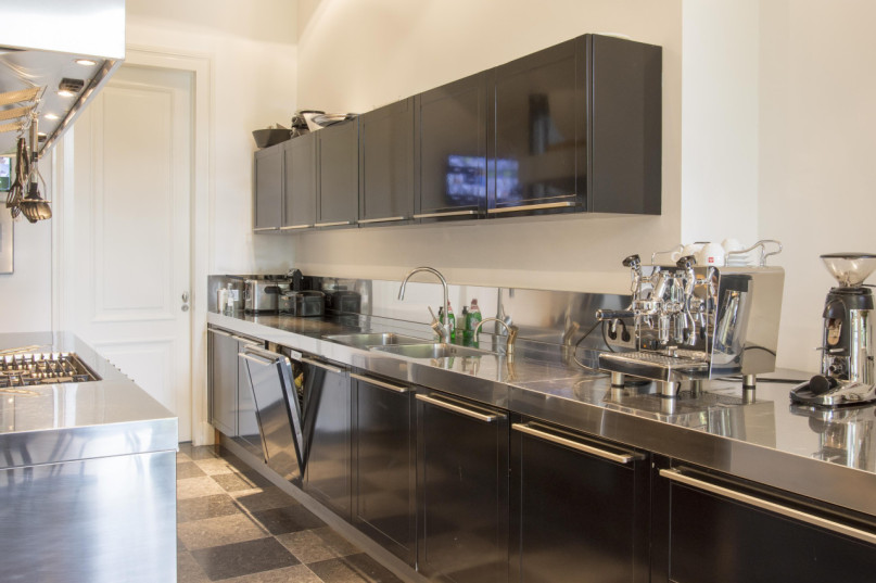 plush74 classic canal house amsterdam 49 (3)