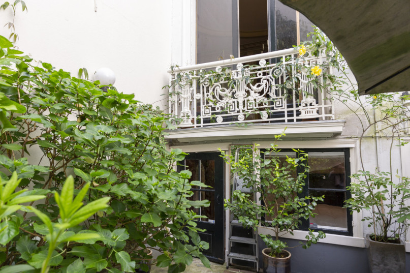 plush74 classic canal house location amsterdam 29