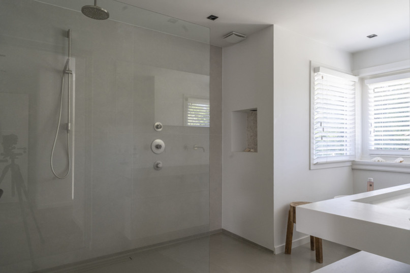 plush74 clean modern villa laren 30