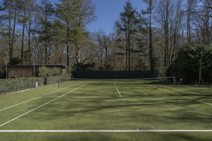 plush74 bunte Familienvilla overveen 116