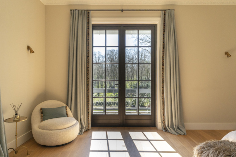 plush74 bunte Familienvilla overveen 62