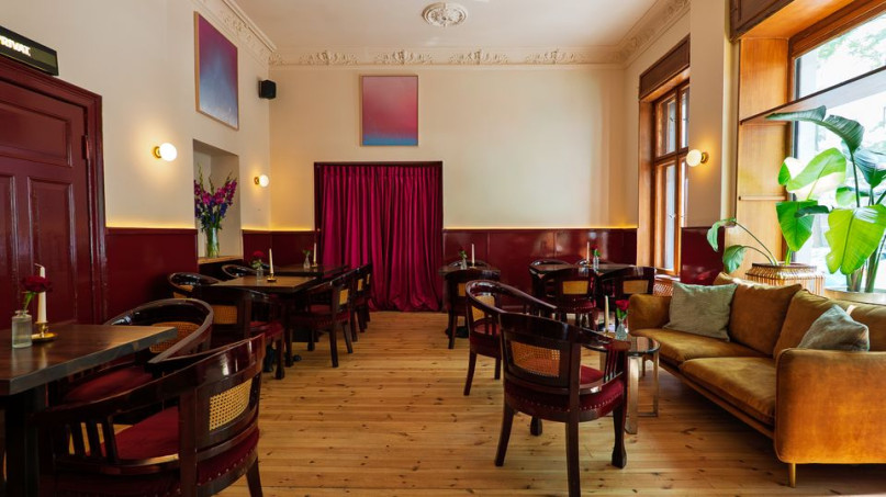 plush74 corner restaurant berlin kreuzberg 9