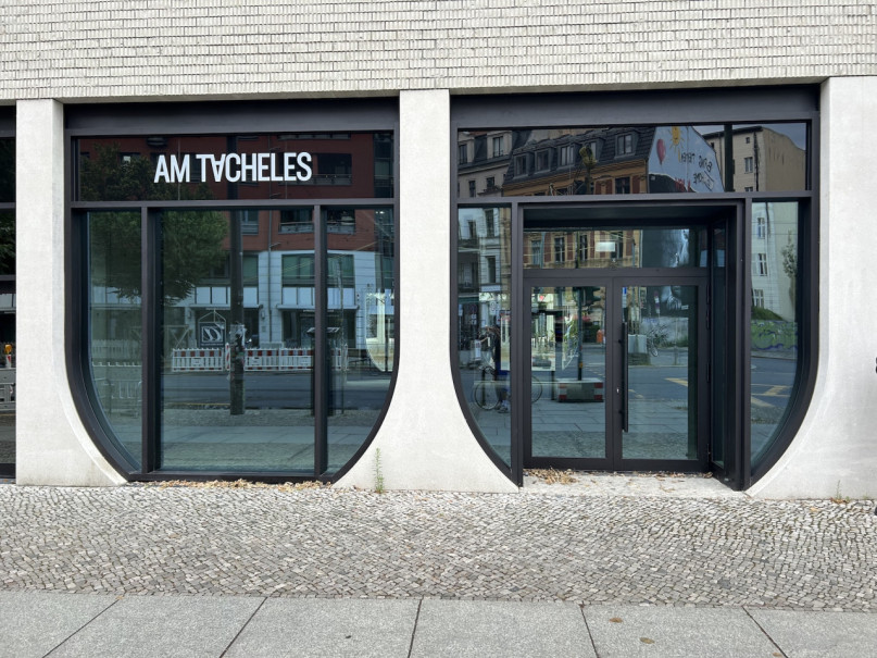 plush74 empty store space berlin mitte 5 (1)