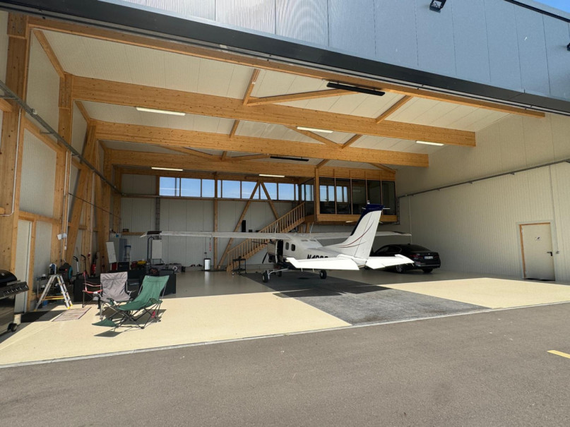 plush74 event photo film location germany speyer airfield hangar 10