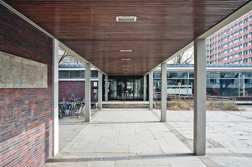 plush74 film foto veranstaltungsort berlin deutschland bibliothek 9