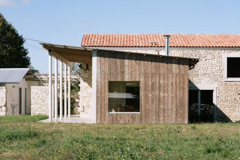 plush74 film photo event location france charente modern country house 5