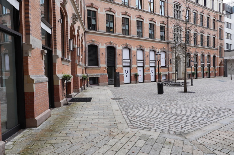 peluche74 film foto evento location amburgo germania strade palaishof17