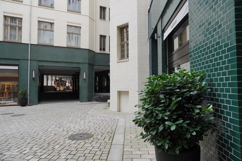 pluche74 film foto evenement locatie hamburg duitsland straten stadthof11