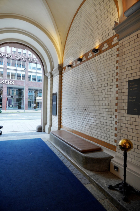 pluche74 film foto evenement locatie hamburg duitsland straten treppenhof7