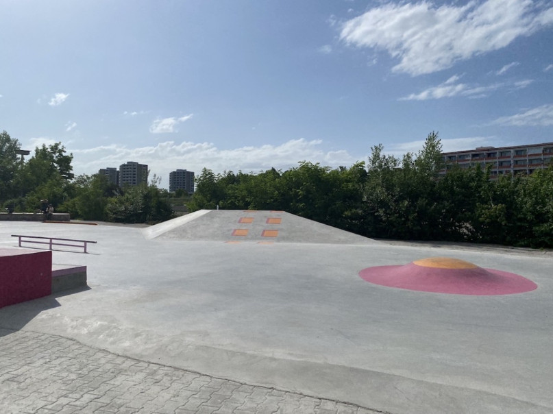 plush74 film photo event location munich germany sports basketball skatepark 28