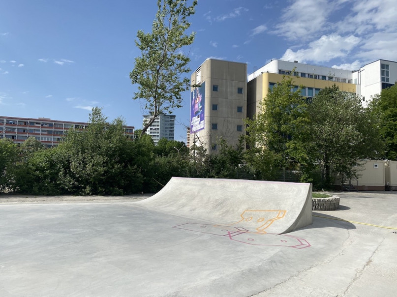 plush74 film photo event location munich germany sports basketball skatepark 29