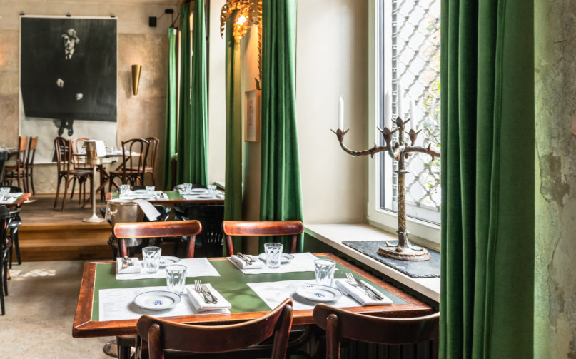 peluche74 película foto rodaje localización scouting bar restaurante berlin22