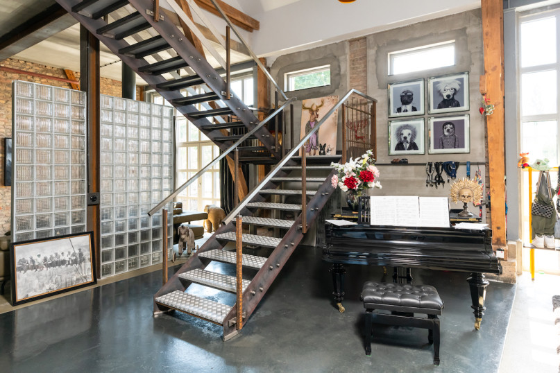 peluche74 pellicola foto shooting location scouting fienile natura campagna loft appartamento19