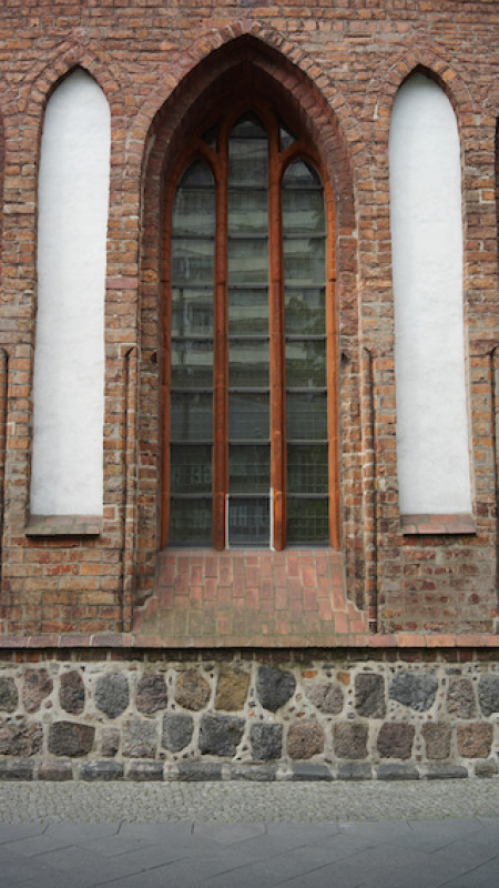 plush74 film photo shooting location scouting berlin chapel university50