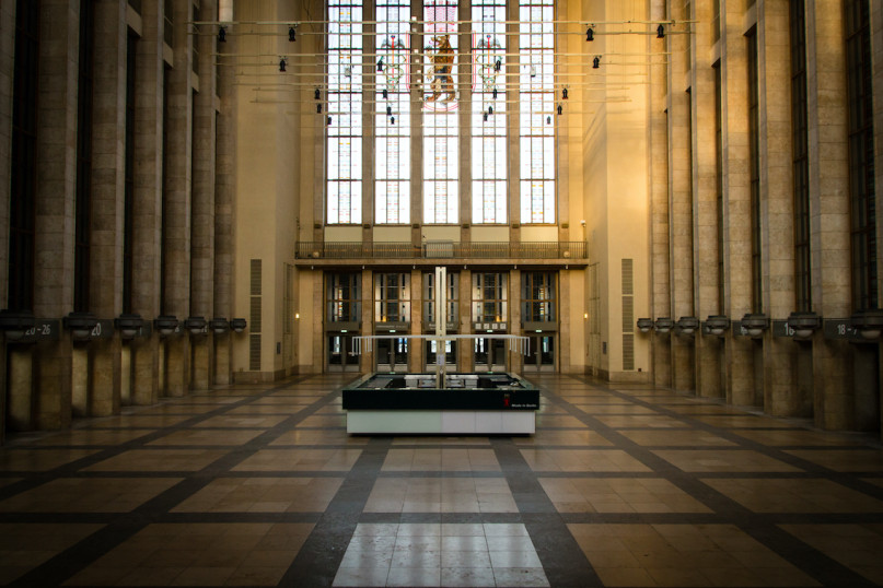 plush74 grand hall west berlin 1
