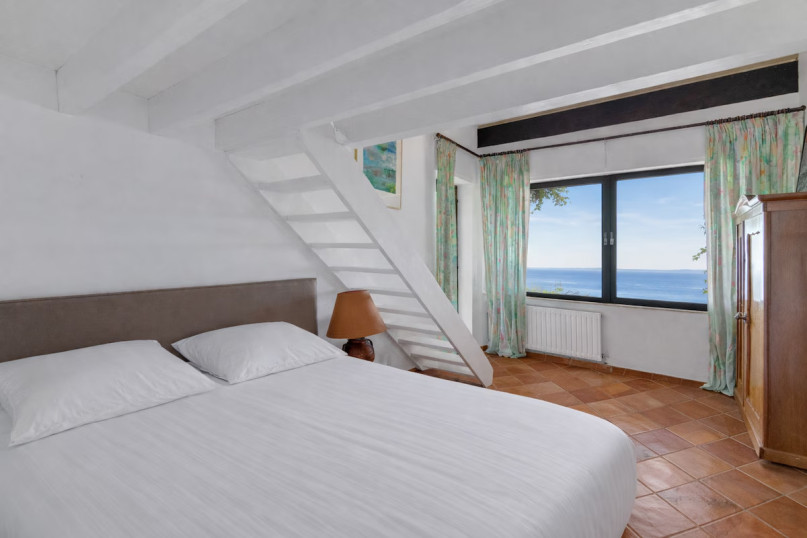 plush74 hillside villa with sea view 19