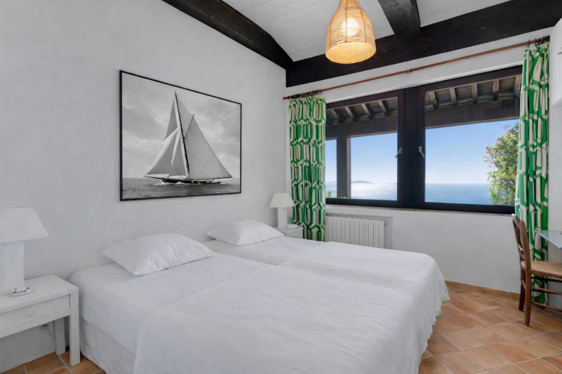 plush74 hillside villa with sea view 20