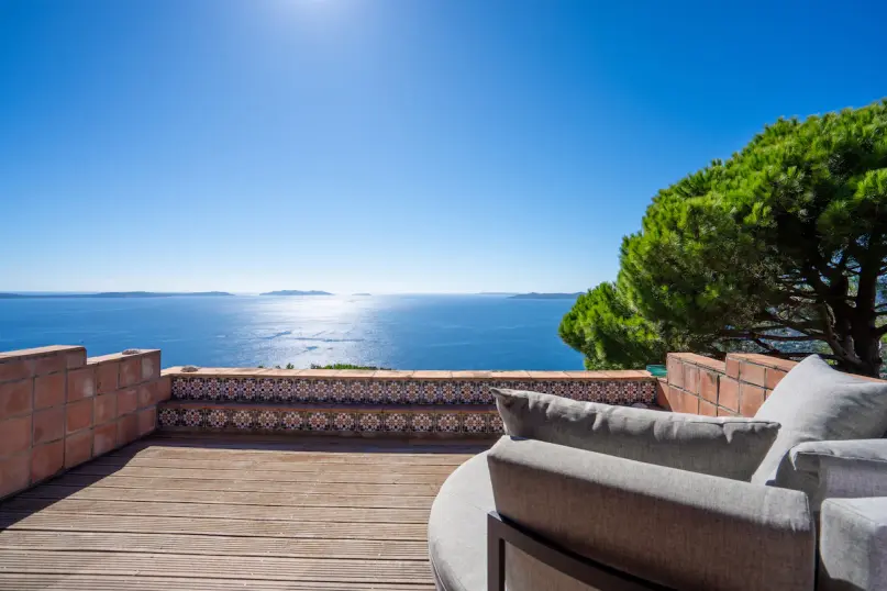 plush74 hillside villa with sea view 31